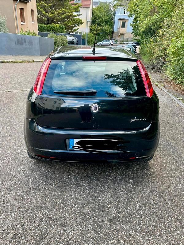 Schwarz Gebraucht 2008 Fiat Grande Punto Kleinwagen | 1.399 € (Fairer Preis) - Bild 1/4