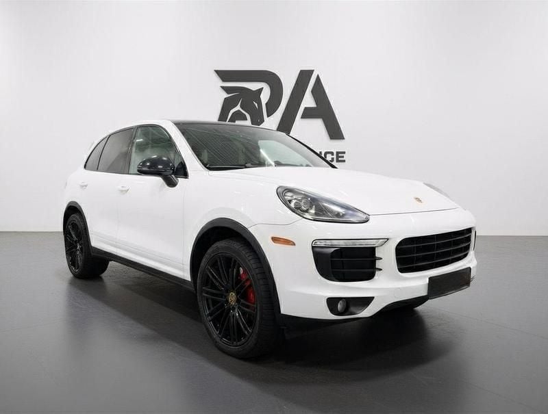 Weiß Gebraucht 2016 Porsche Cayenne SUV | 26.900 € (Superpreis) - Bild 1/4