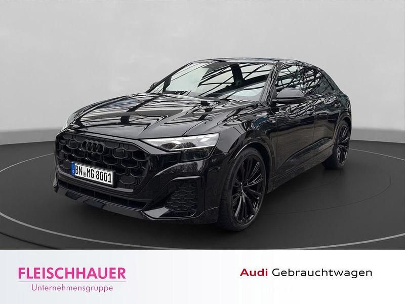 Mythosschwarz metallic Gebraucht 2025 Audi Q8 Sport SUV | 97.690 € - Bild 1/4