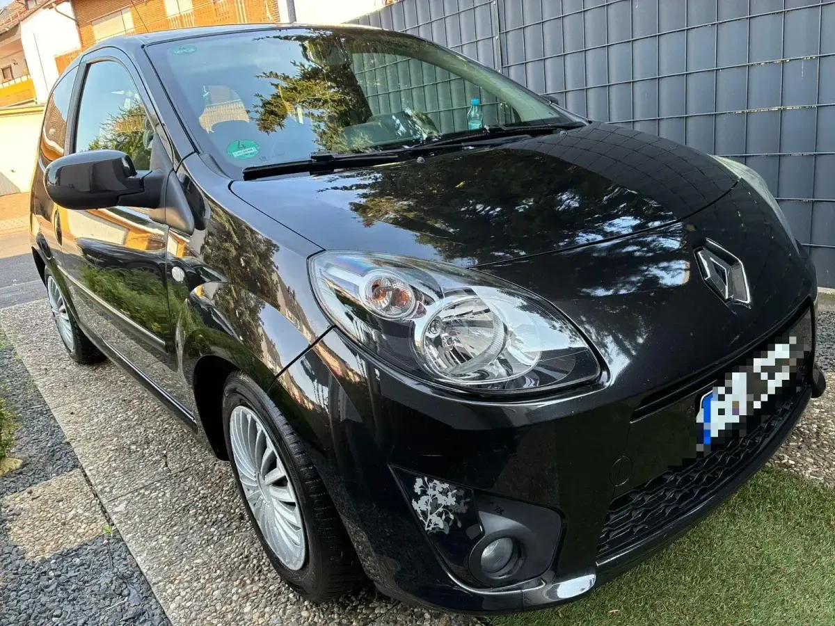 Używany Renault Twingo 75 KM (55 kW) 2010 Czarny Hatchback