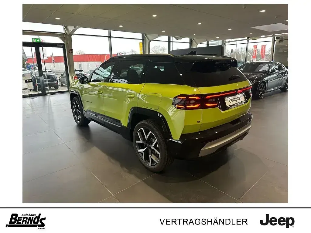 Gebraucht Jeep Compass 156 kW (213 PS) 2026 Hawaii green mit dach schwarz SUV