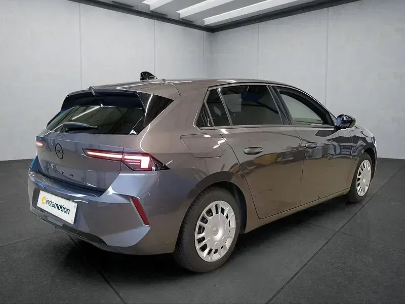 Gebraucht Opel Astra 131 PS (96 kW) 2024 Grau Kleinwagen