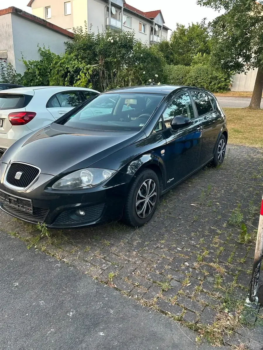 Gebraucht Seat Leon 105 PS (77 kW) 2011 Kleinwagen