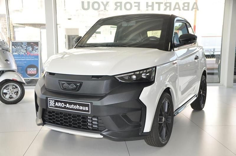 Weiß Neu 2025 Ligier JS50 Kleinwagen | 20.490 € (Fairer Preis) - Bild 1/4