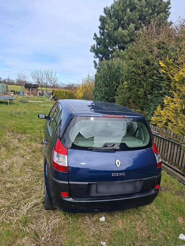 Gebraucht Renault Clio II 113 PS (83 kW) 2005 Blau Kleinwagen