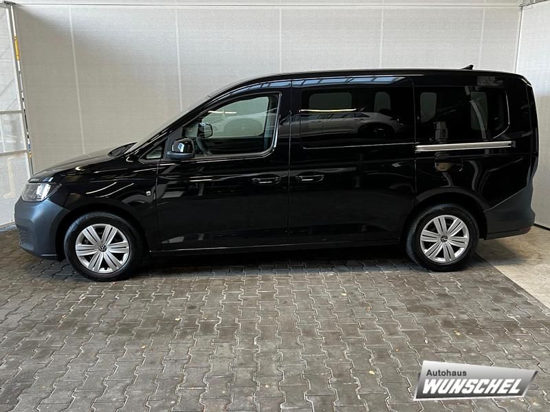 Gebraucht VW Caddy Maxi Basis 114 PS (83 kW) 2022 Schwarz Van / Kleinbus