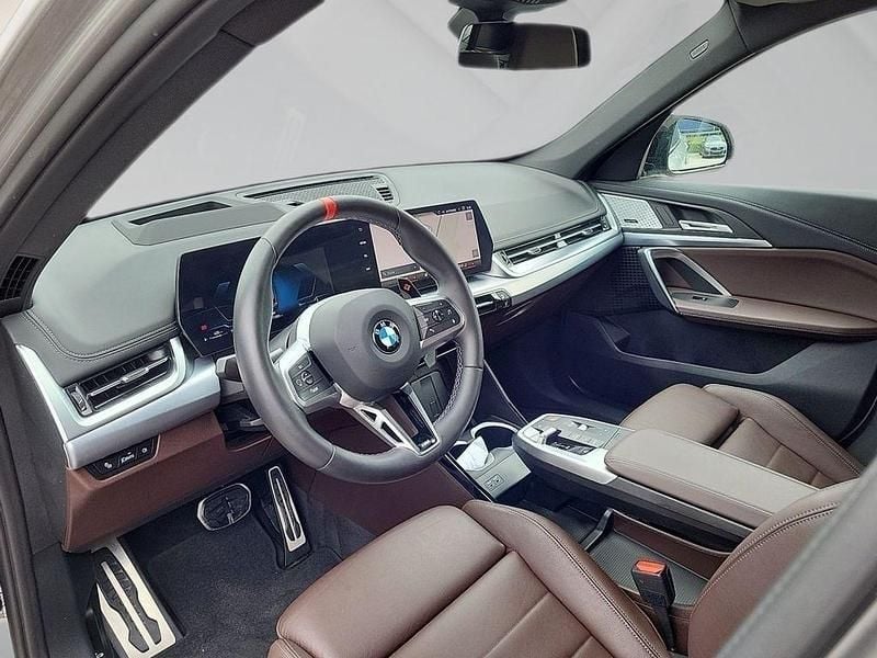 Gebraucht BMW X1 M Sport 299 PS (219 kW) 2024 Spacesilber metallic SUV