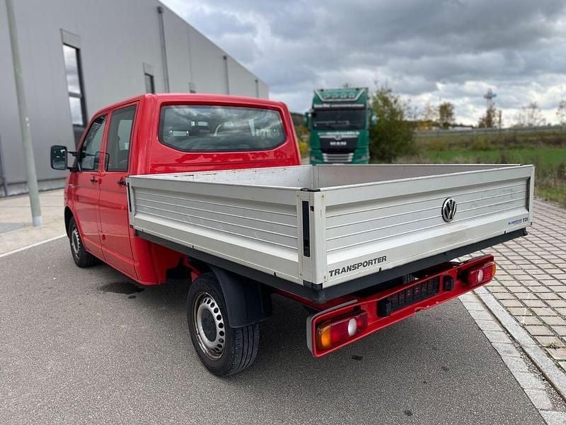 Gebraucht VW T6 102 PS (75 kW) 2016 Rot Van