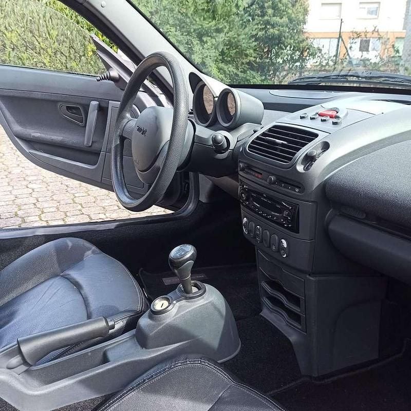 Gebraucht Smart Roadster 61 PS (44 kW) 2004 Schwarz Cabrio