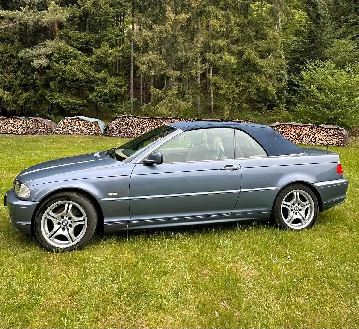 Gebraucht BMW 325 Cabriolet 192 PS (141 kW) 2000 Blau Cabrio