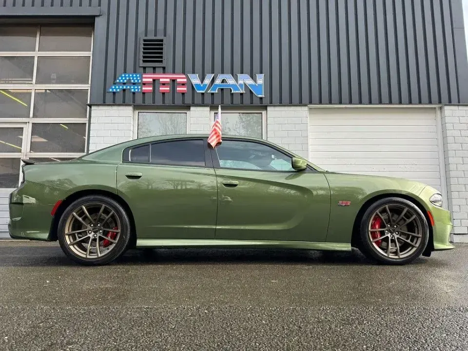 Gebraucht Dodge Charger 492 PS (361 kW) 2020 Grün Limousine
