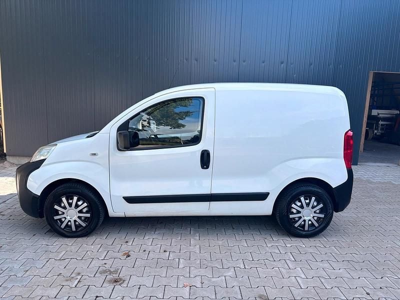 Weiß Gebraucht 2011 Fiat Fiorino Van | 3.750 € (Etwas zu teuer) - Bild 1/4
