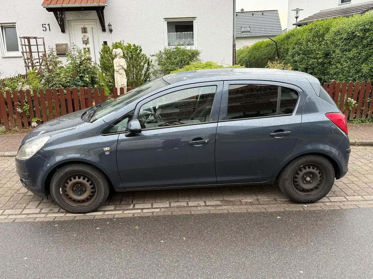 Gebraucht Opel Corsa 87 PS (63 kW) 2010 Blau Kleinwagen