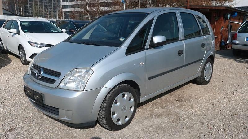 Gebraucht Opel Meriva Cosmo 125 PS (91 kW) 2003 Silber Van / Kleinbus