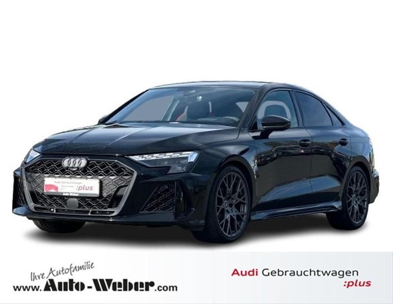 Gebraucht Audi RS3 Ambiente 400 PS (294 kW) 2025 Mythosschwarz metallic Limousine