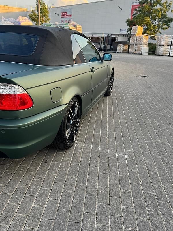 Gebraucht BMW 325 196 PS (144 kW) 2003 Grün Cabrio