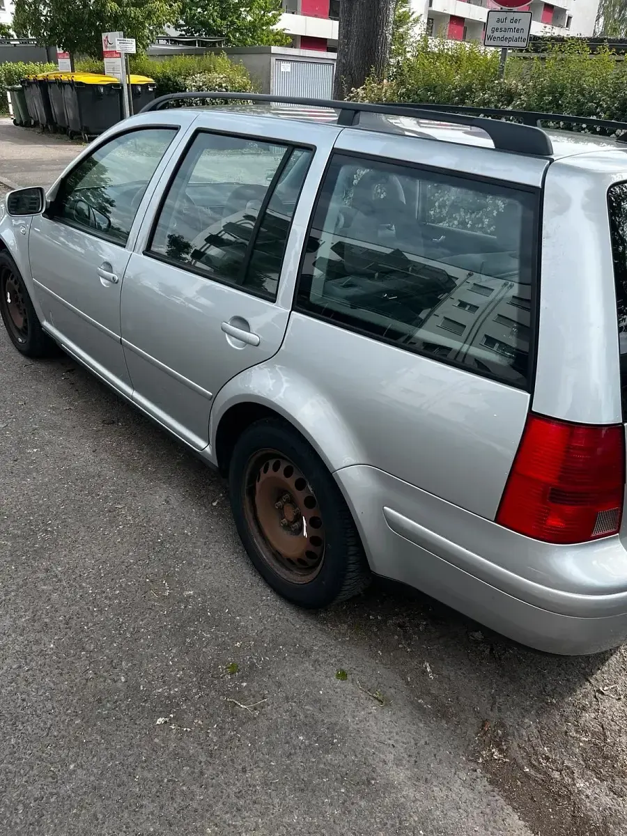 Gebraucht VW Bora 105 PS (77 kW) 2000 Grau Kombi