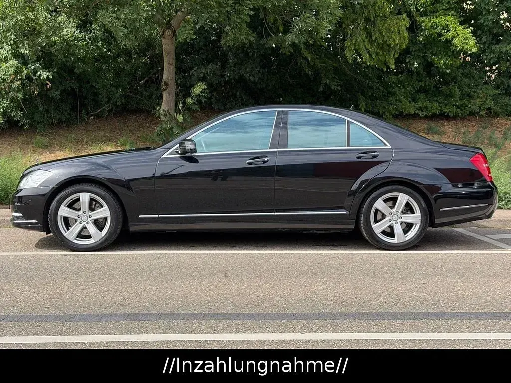 Gebraucht Mercedes S500 387 PS (284 kW) 2009 Schwarz Limousine