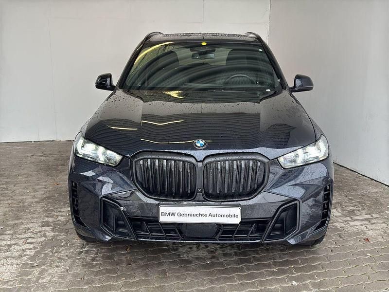 Schwarz Gebraucht 2023 BMW X5 M Sport SUV | 69.798 € (Etwas zu teuer) - Bild 1/4