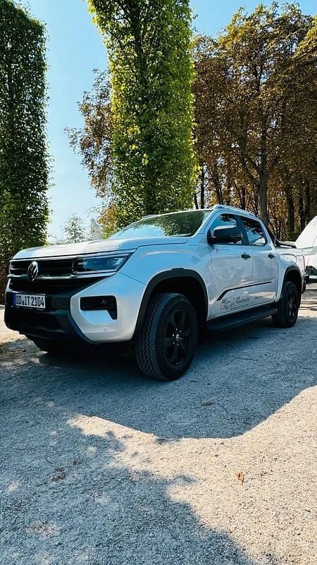 Silber Gebraucht 2023 VW Amarok PanAmericana Abholung | 48.500 € (Superpreis) - Bild 1/4