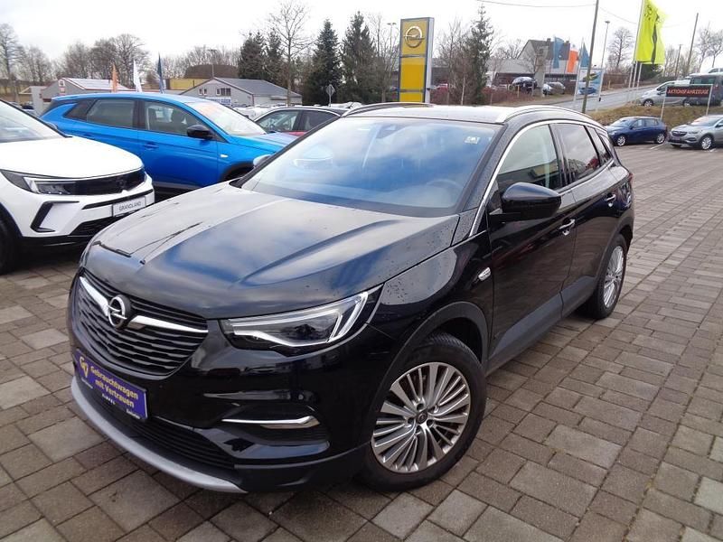 Diamant schwarz (metallic) (metallic) Gebraucht 2020 Opel Grandland X Innovation SUV | 21.990 € (Fairer Preis) - Bild 1/4