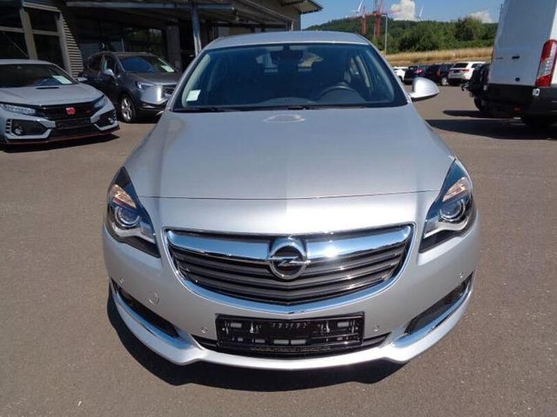 Gebraucht Opel Insignia OPC 131 PS (96 kW) 2015 Argon silber/ice silver (m2) Limousine