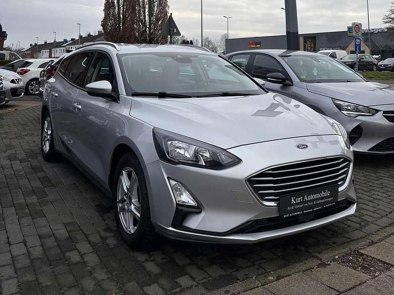 Gebraucht Ford Focus 125 PS (91 kW) 2019 Polarsilber metallic Kombi