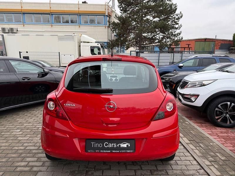 Gebraucht Opel Corsa Selection 80 PS (58 kW) 2009 Rot Limousine