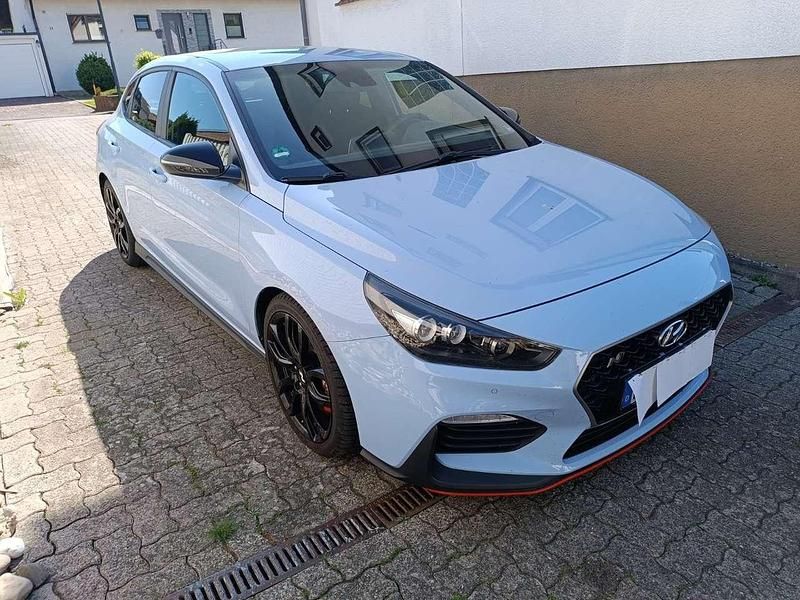 Blau Gebraucht 2019 Hyundai i30 N Performance Limousine | 20.000 € (Fairer Preis) - Bild 1/4