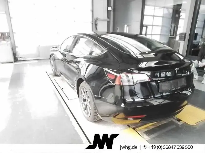 Occasion Tesla Model 3 208 kW (283 ch) 2022 Noir Berline