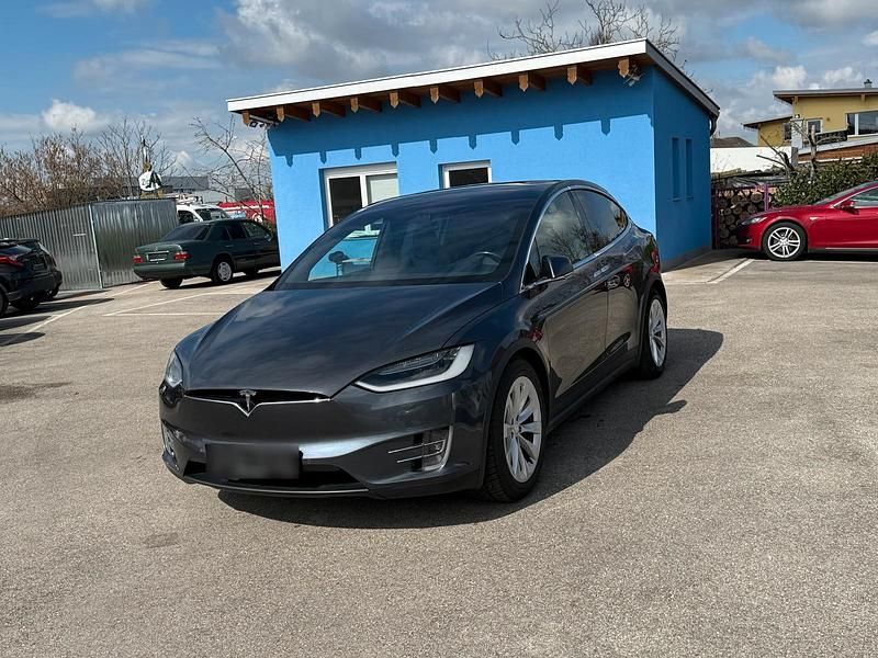 Gebraucht Tesla Model X 567 kW (772 PS) 2017 Grau SUV