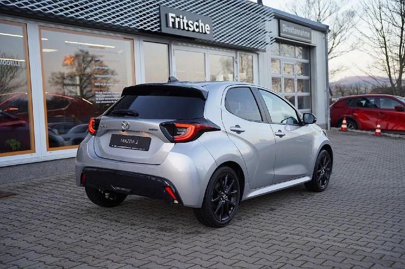 Neu Mazda 2 Homura-Line 116 PS (85 kW) 2026 Silber Limousine