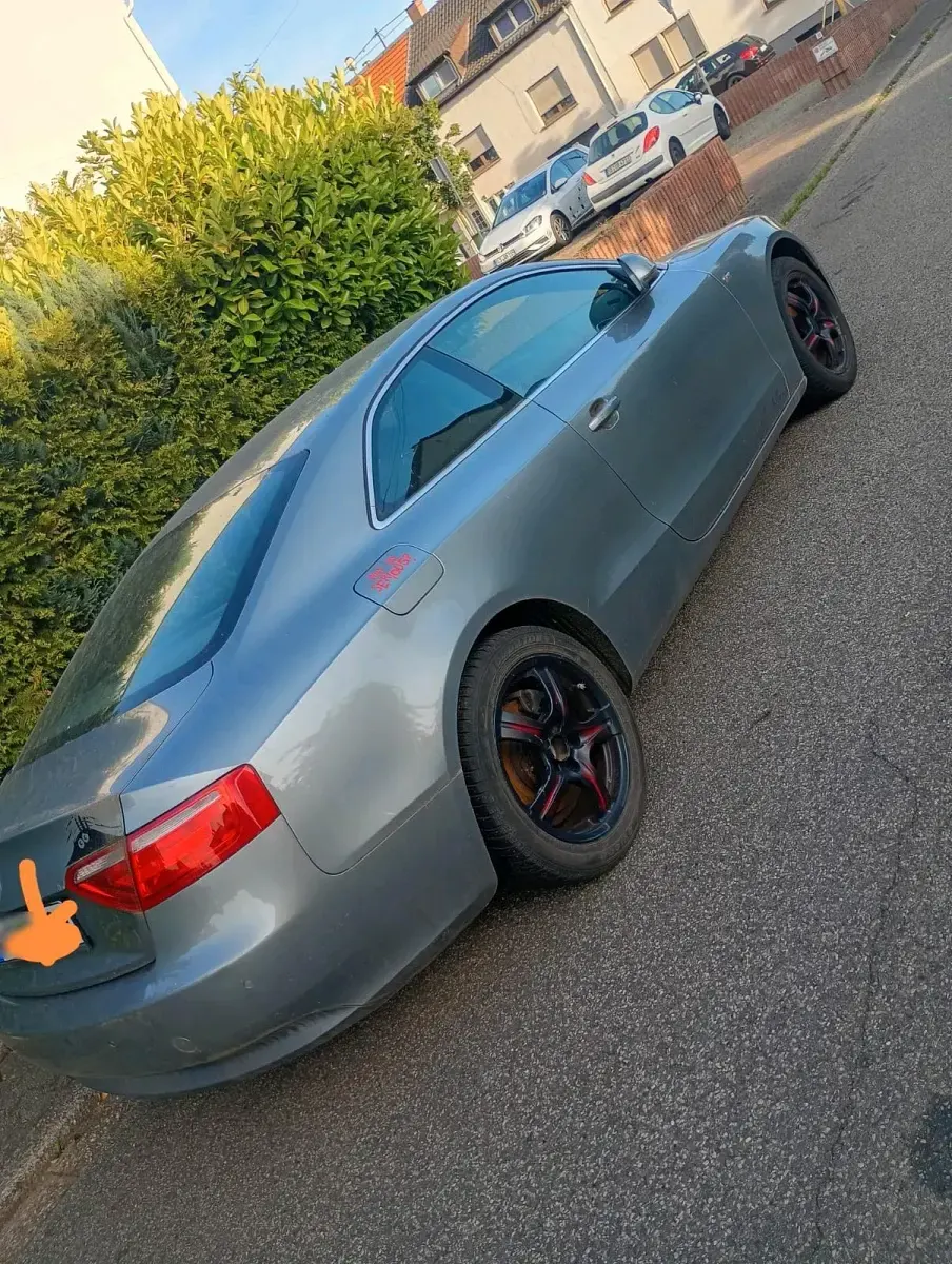 Gebraucht Audi A5 S-Line 173 PS (127 kW) 2007 Grau Coupé