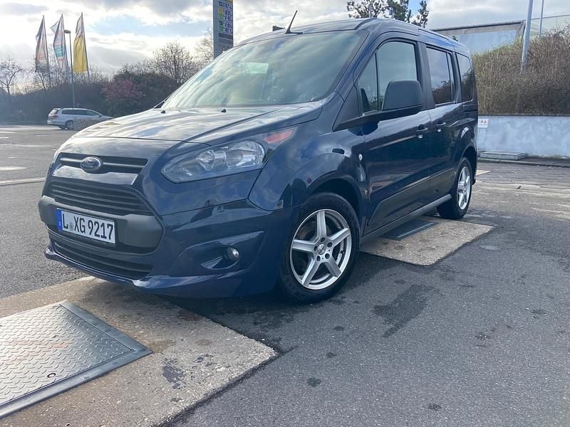Gebraucht Ford Tourneo Connect 101 PS (74 kW) 2018 Blau Van / Kleinbus