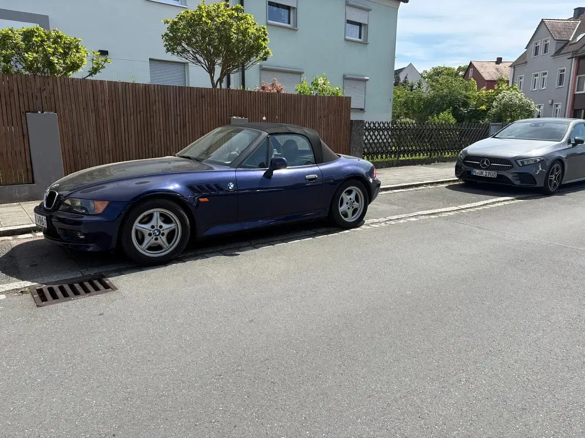 Gebraucht BMW Z3 Sport Line 140 PS (102 kW) 1996 Blau Cabrio