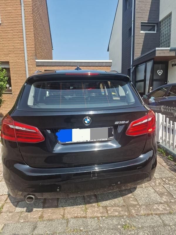 Schwarz Gebraucht 2014 BMW 218 Performance Kombi | 7.500 € (Teuer) - Bild 1/4