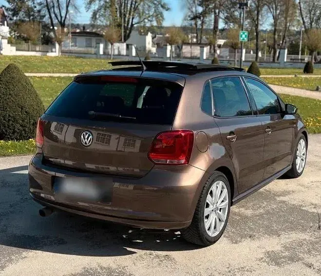 Gebraucht VW Polo 90 PS (66 kW) 2013 Braun Kleinwagen