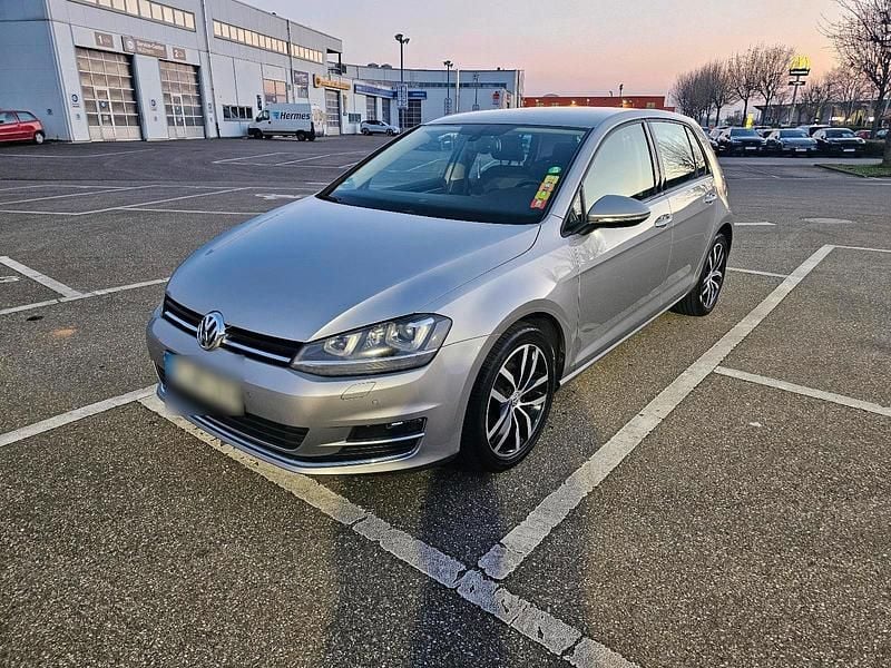 Usado VW Golf VII 122 HP (89 kW) 2013 Cinzento Citadino