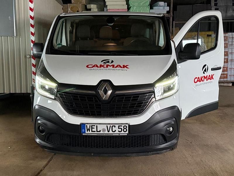 Gebraucht Renault Trafic 147 PS (108 kW) 2020 Weiß Van / Kleinbus