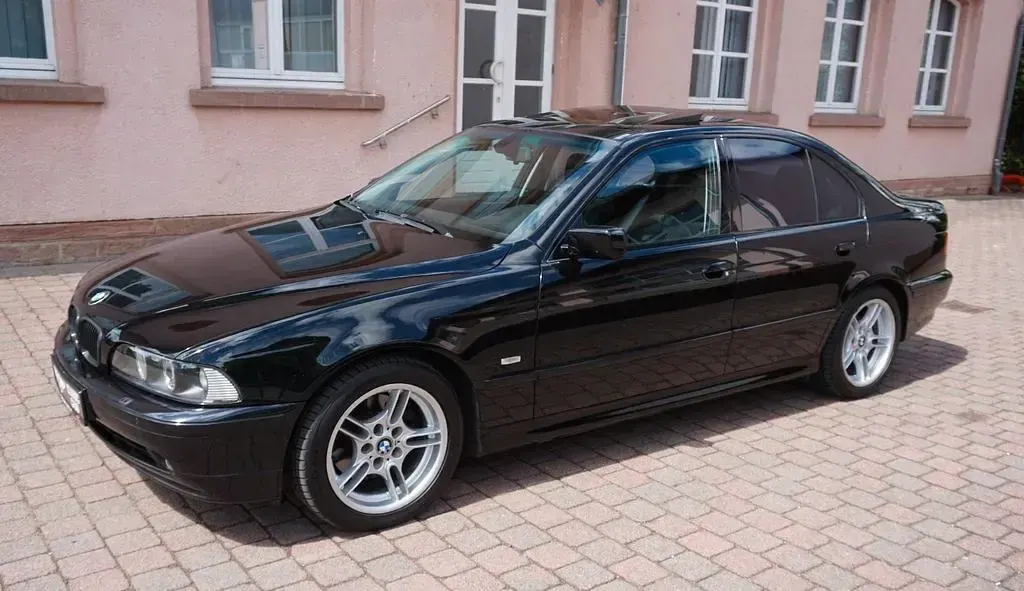 Gebraucht BMW 540 Performance 286 PS (210 kW) 2001 Schwarz 2 Limousine
