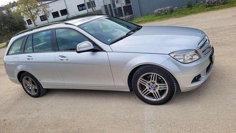 Gebraucht Mercedes C220 170 PS (125 kW) 2008 Grau Kombi