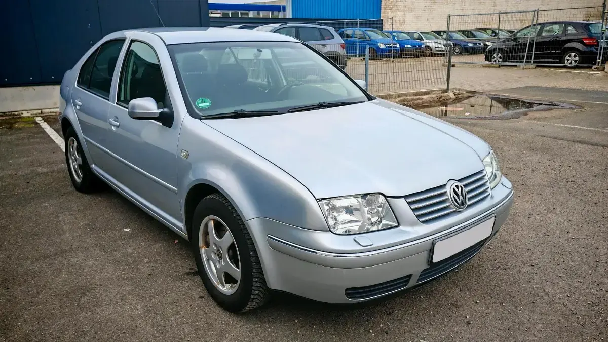 Gebraucht VW Bora Pacific 105 PS (77 kW) 2003 Grau Limousine