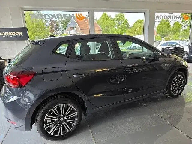 Neu Seat Ibiza Reference 80 PS (58 kW) 2025 Grau Kleinwagen