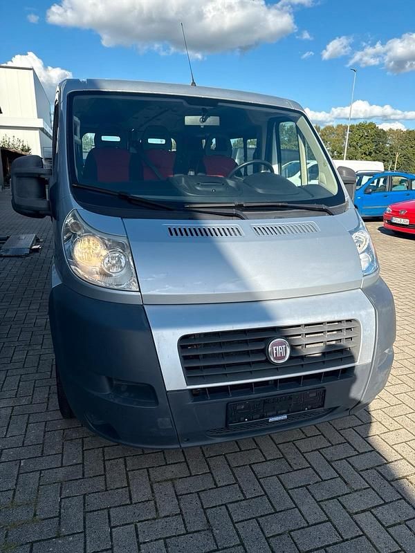 Gebraucht Fiat Ducato 115 PS (84 kW) 2012 Silber Van
