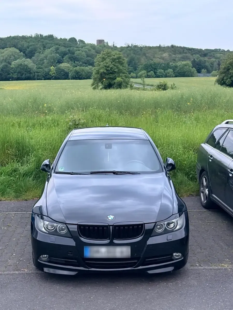 Gebraucht BMW 325 218 PS (160 kW) 2006 Schwarz Limousine