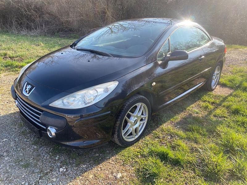 Gebraucht Peugeot 307 CC Filou 109 PS (80 kW) 2007 Schwarz Cabrio