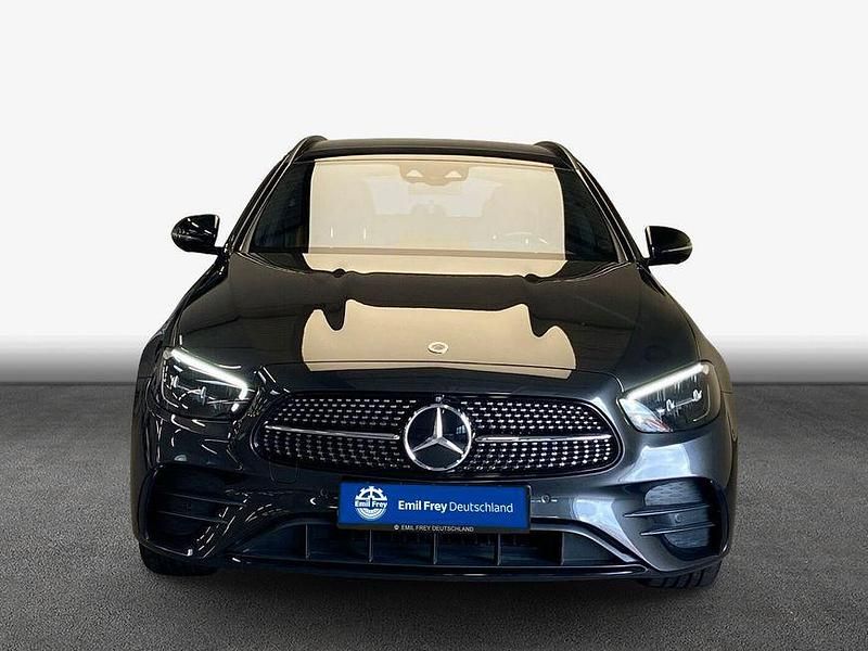 Gebraucht Mercedes E300 AMG 306 PS (225 kW) 2023 Grau Kombi