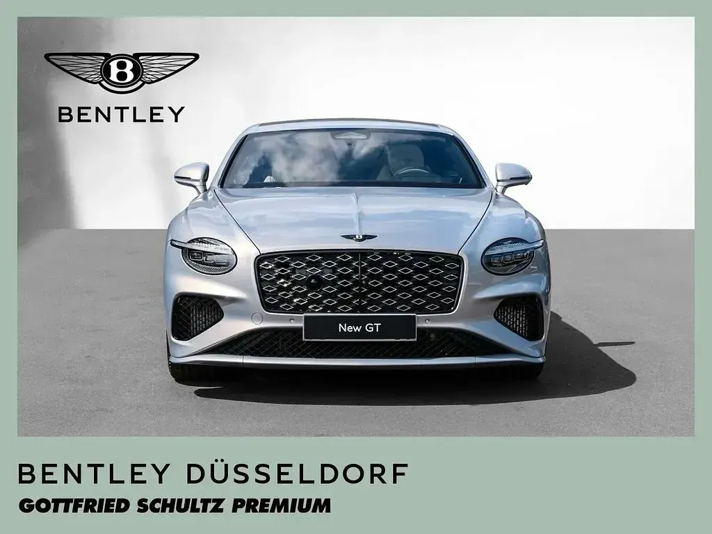 Neu Bentley Continental Mulliner 782 PS (575 kW) 2026 Silber Coupé