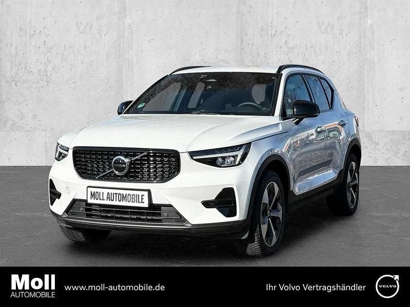 Gebraucht Volvo XC40 Plus 163 PS (119 kW) 2023 Weiss SUV