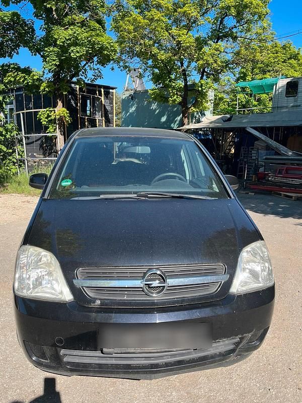 Schwarz Gebraucht 2005 Opel Meriva Van / Kleinbus | 1.750 € (Etwas zu teuer) - Bild 1/4